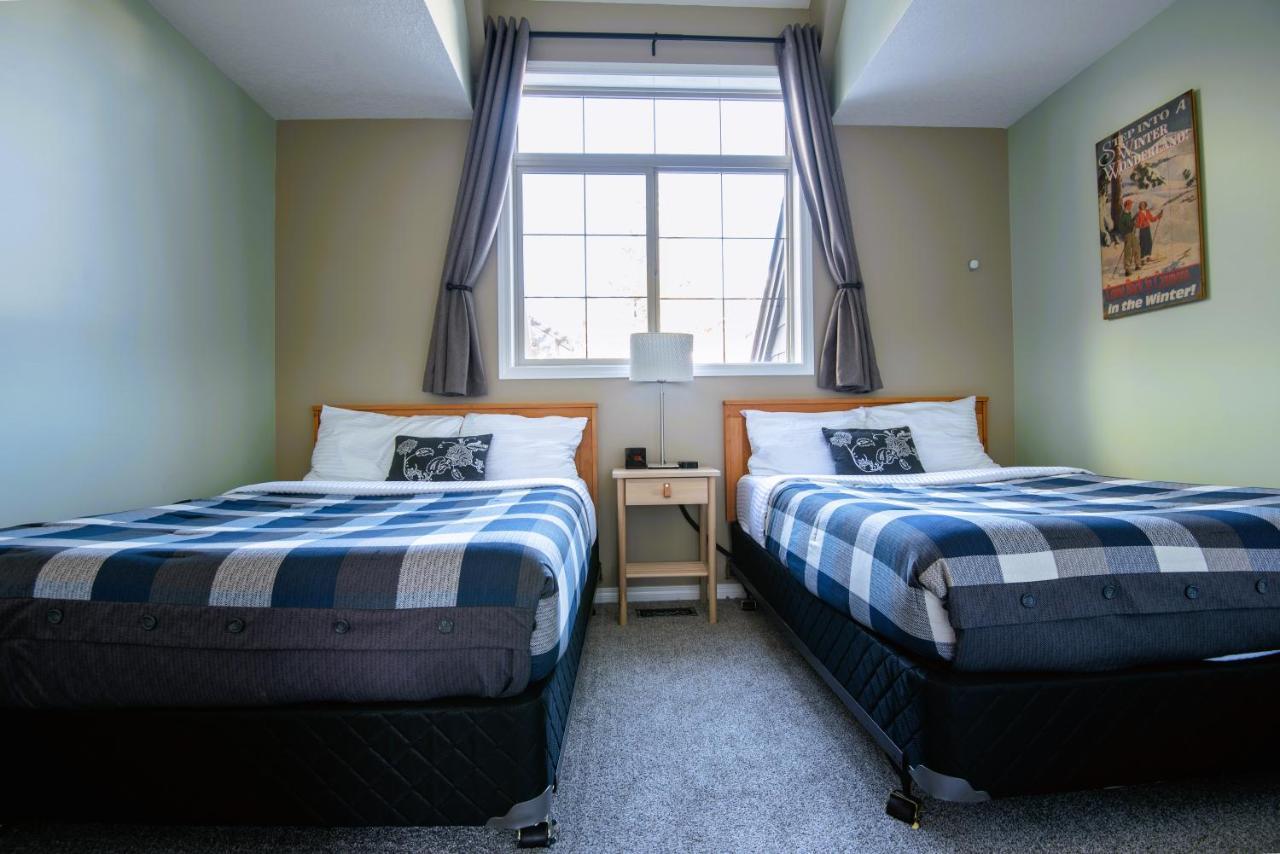 Renovated Chalet At Mystic Springs, Mountain Views, Pets Welcome! Canmore Bagian luar foto